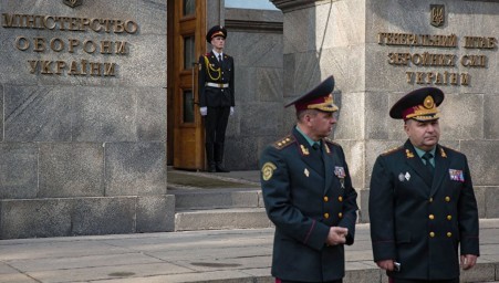 Появилась запись разговора пранкеров с Полтораком от имени Порошенко