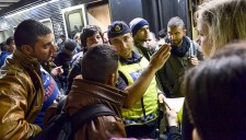 Мигранты меняют власть в Швеции