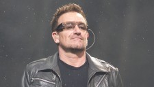 Боно потерял голос во время концерта U2 в Берлине